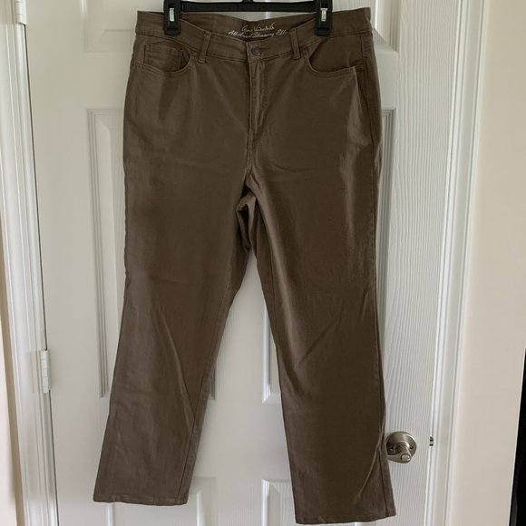 Gloria Vanderbilt Women´s All Around Slimming Effect Straight Jeans, Size 14 - Picture 1 of 11